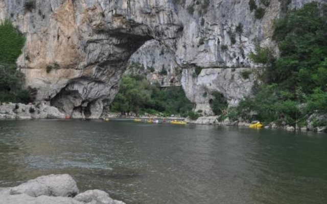 Camping Les Rives d'Auzon