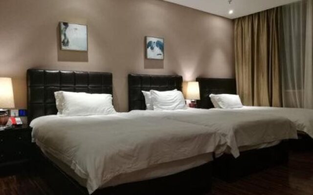 Limone Hotel
