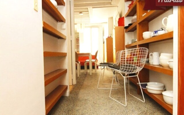 Designer Stay - Bastille Terrace