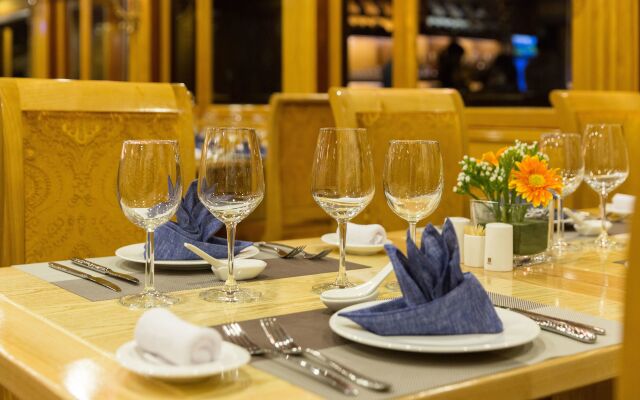 Maya Halong Cruises