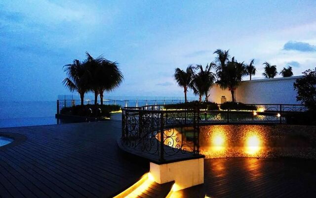 Brooklyn Suite Sea View