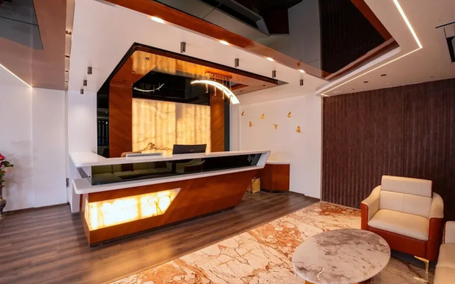 Hotel Paramos Meeds
