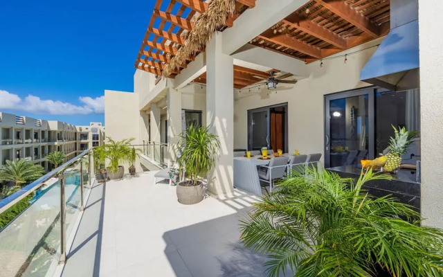 Sea View Exclusive Penthouse Outdoor Dining 3BR