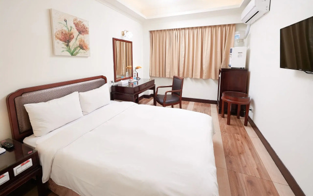 Peach Hotel