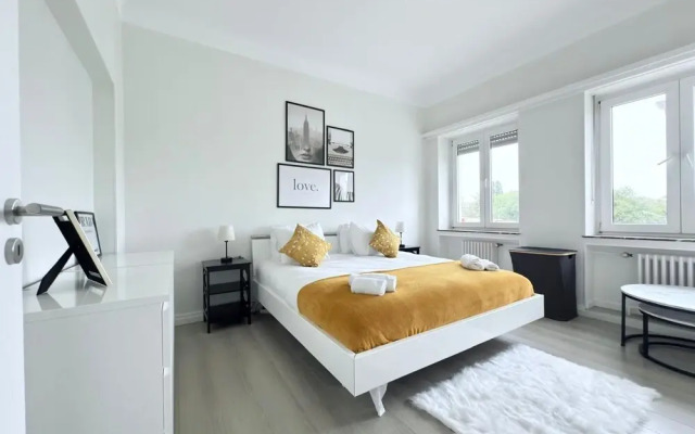 Charming 5 bedrooms Home