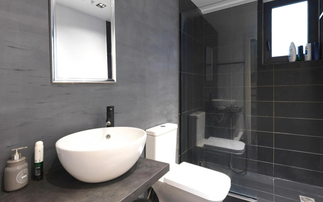 200 Mb fibre remote workers' Dreamhouse