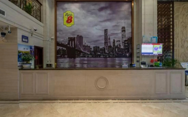 Super 8 Select Hotel