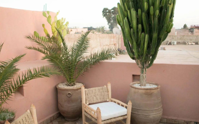 Riad Dar More