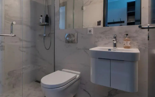 Midtown Hotel