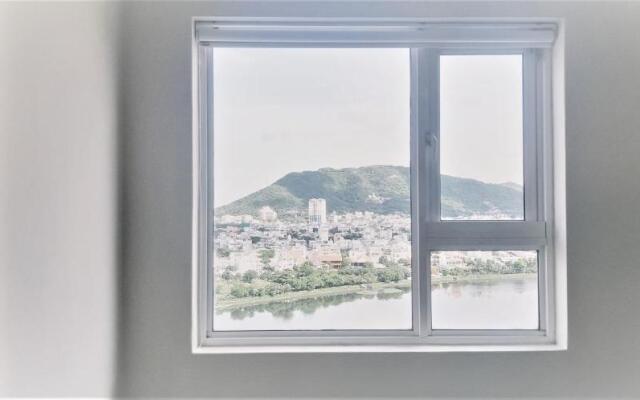 The Moon Apartment 2
