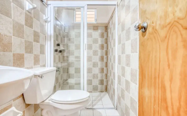 Hotel Las Americas by OYO Rooms