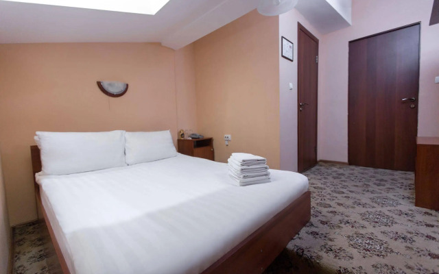 Matreshka Hotel