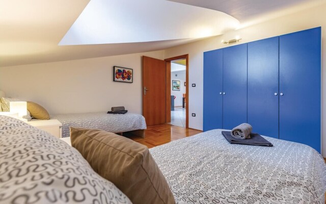 Nice Home in Volme With Wifi and 3 Bedrooms
