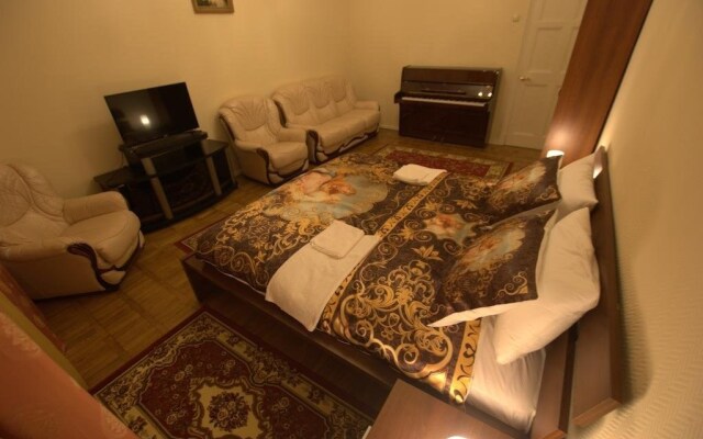 Hostelier on Belorusskaya Mini Hotel