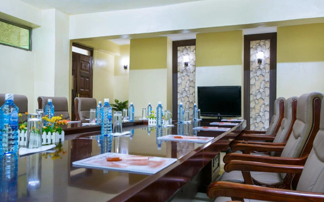 The Legacy Hotel & Suites
