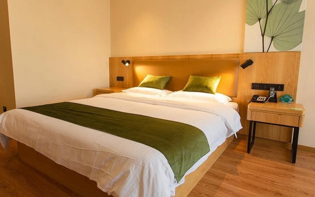 GreetTree Inn Jieshou Renmin Road Guozhen Plaza