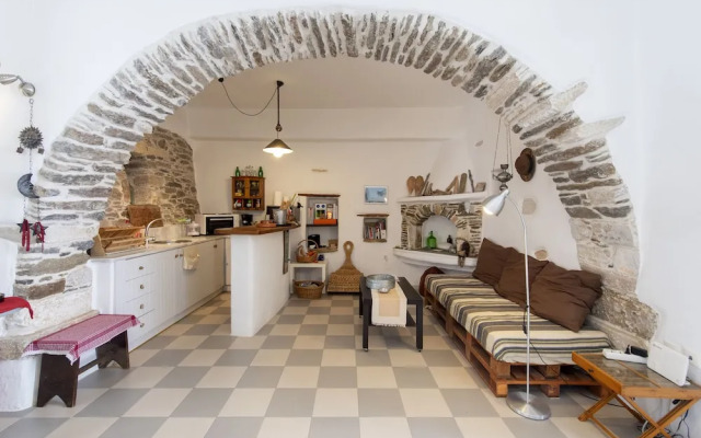 Traditional stonebuilt house