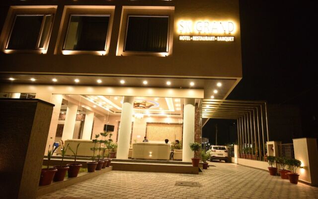 Hotel SK Grand
