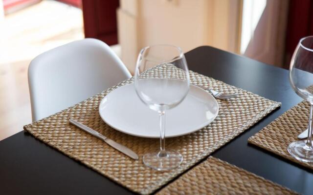 LovelyStay - Martires Boutique Flat