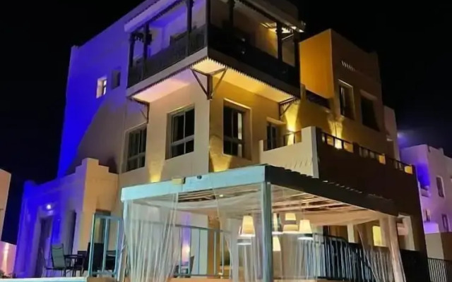 Wave Resort