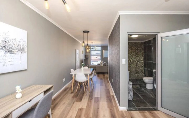 Stylish Studio Apartment in Streetart Paradise