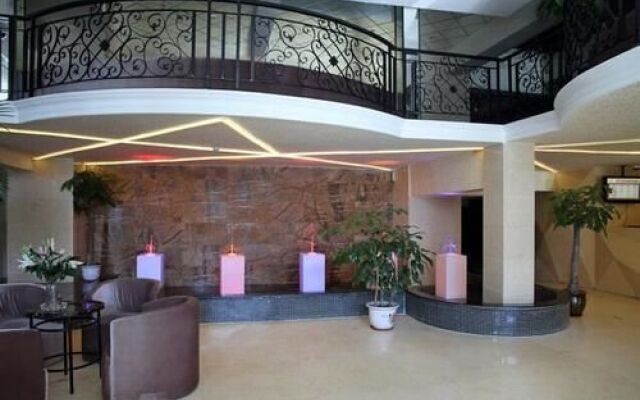 Shenggao Hotel