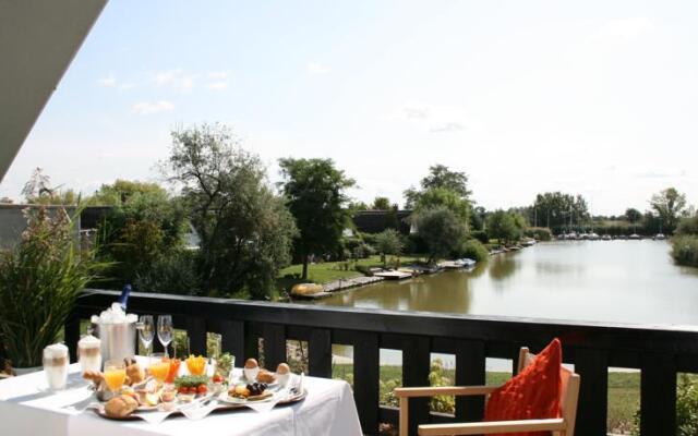 Hoteldorf Seepark Weiden
