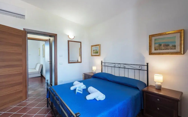 Tenuta Ricco Mono With Pool And Garden
