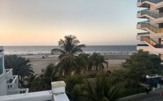 Hermosa Casa Playera