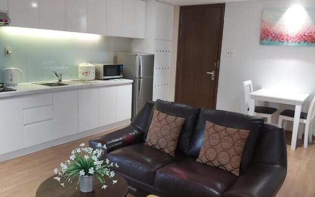 McGallery Art - Lucky Residence Suite's & Apartments