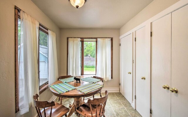 Walkable Lake Elkhart Apt: Dine, Shop, Swim!