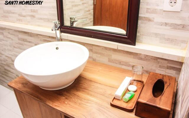 Santi HomeStay