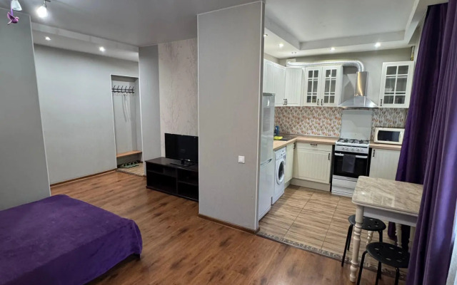 Апартаменты на улице Комарова 34