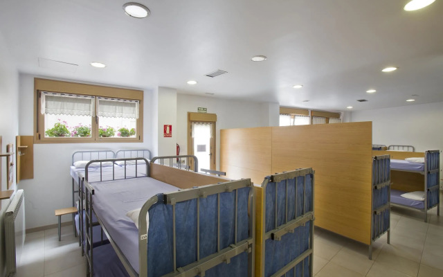 Albergue Albas - Hostel