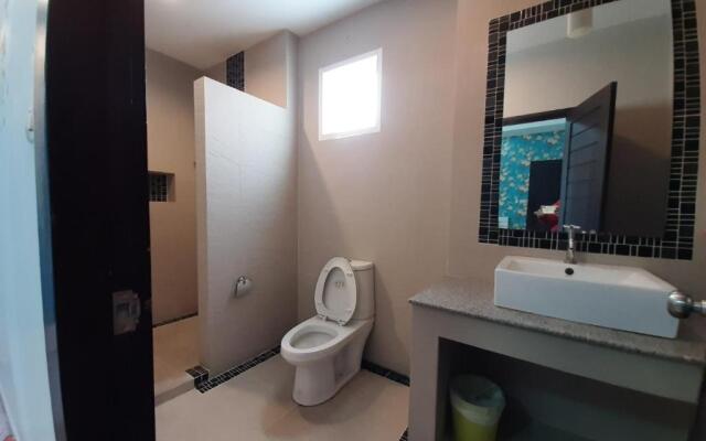 บ้านเขมิกา พูลวิลล่า หัวหิน รองรับ 4-12 คน คาราโอเกะ ปาตี้ ปิ้งย่าง