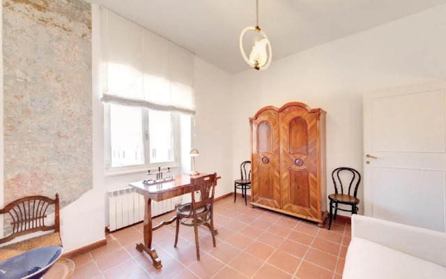 Rhome Apartments Latini