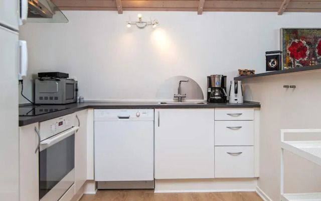 Bright Family Cottage by Kelstrup Beach