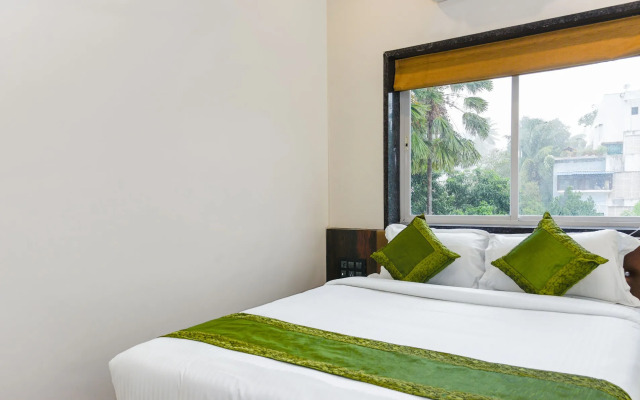 Treebo Malhaar Regency