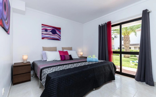 Akisol Olhos de Agua Pine II