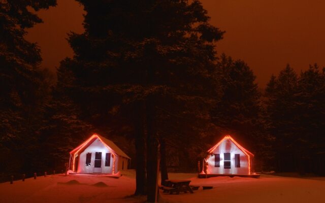 Maisonnettes Camping de la Baie de Perce