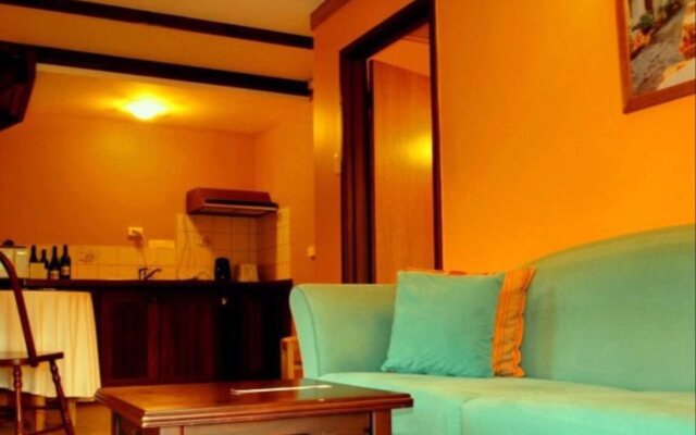 Sienna Lodge