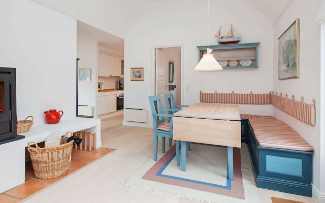 Vibrant Holiday Home in Hovedstaden With Terrace