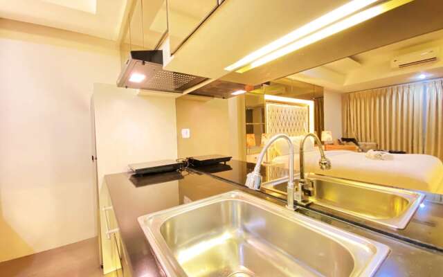 Cozy Studio Room At Tamansari La Grande Apartment