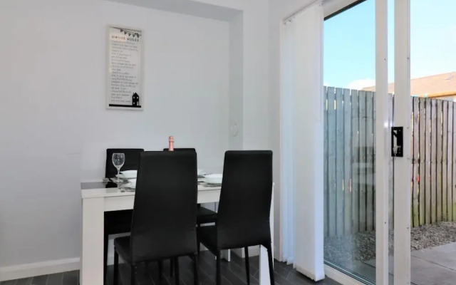 Whistleberry House - Hamilton