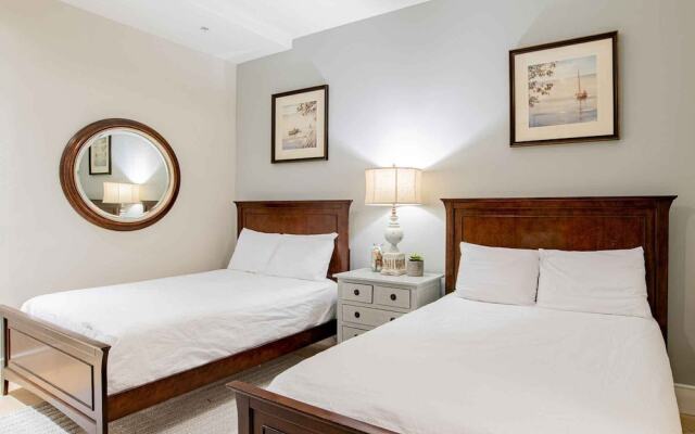 Turquoise Place #2805c