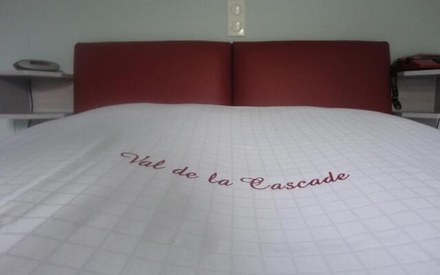 Hotel Val De La Cascade