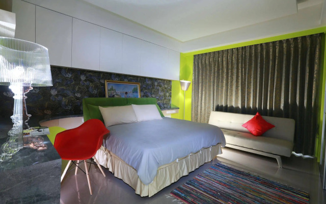 Spring Four Season Resort