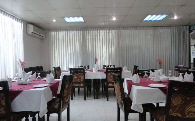 Hotel Lake View Plaza