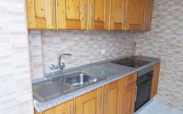 Authentic family apartment facing the sea