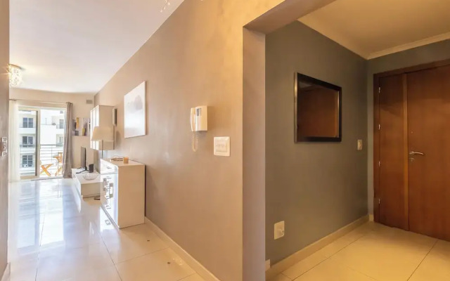 Modern and Comfortable Apart Savoy Garden